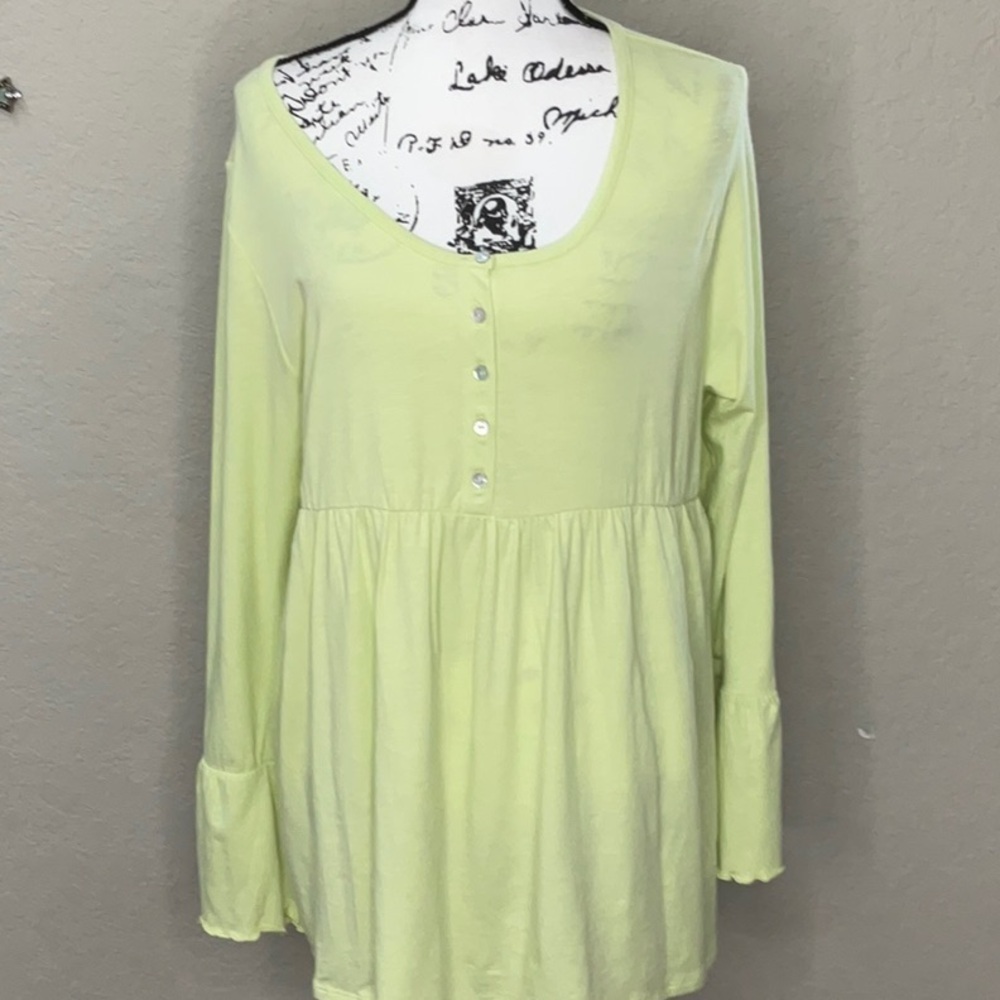 300 - Soft Surroundings NWOT Green Peplum Blouse Long Sleeve, Size Large
